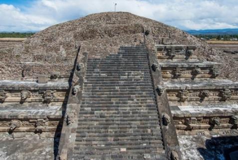 中国短道速,滑队亚冬会,全力冲刺,广州赛马场,广州赛马赛事,马术俱乐部,赛马资讯