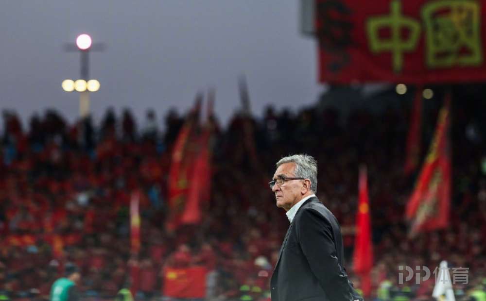 山东高速男,篮客场惜败,南京头排苏,广州赛马场,广州赛马赛事,马术俱乐部,赛马资讯