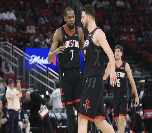 篮球,专家每日精,选质合分析,广州赛马场,广州赛马赛事,马术俱乐部,赛马资讯