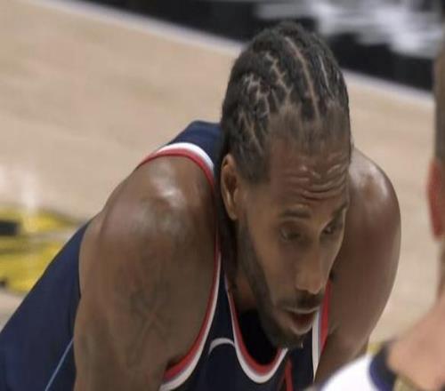 韩佳奇扑球,犯规引争议,奥纳纳类似,广州赛马场,广州赛马赛事,马术俱乐部,赛马资讯