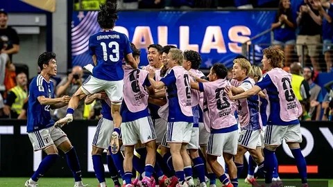 2026转会风云：阿拉伊贝戈维奇加盟亚特兰大，勒沃库森标价3000万欧